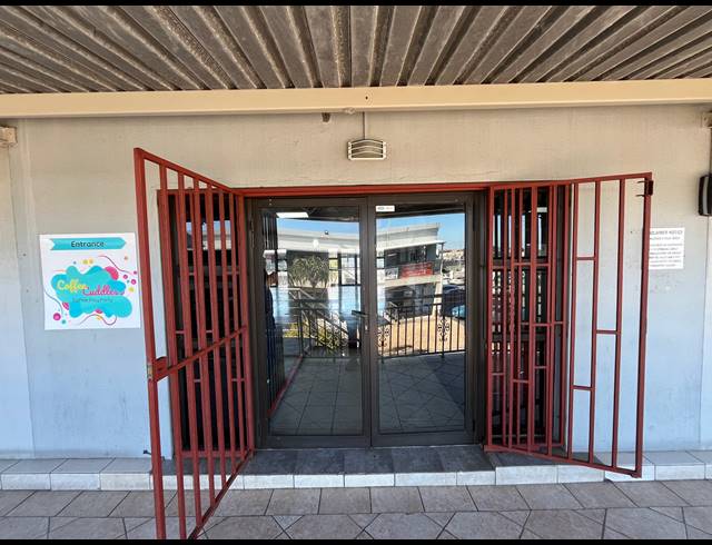 370M² BUSINESS TO LET IN PARKLANDS